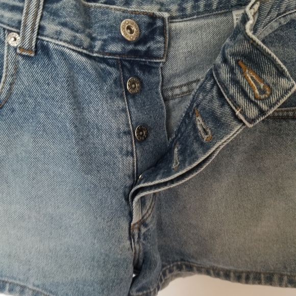 90s Vintage Jean Shorts - Picture 4 of 4